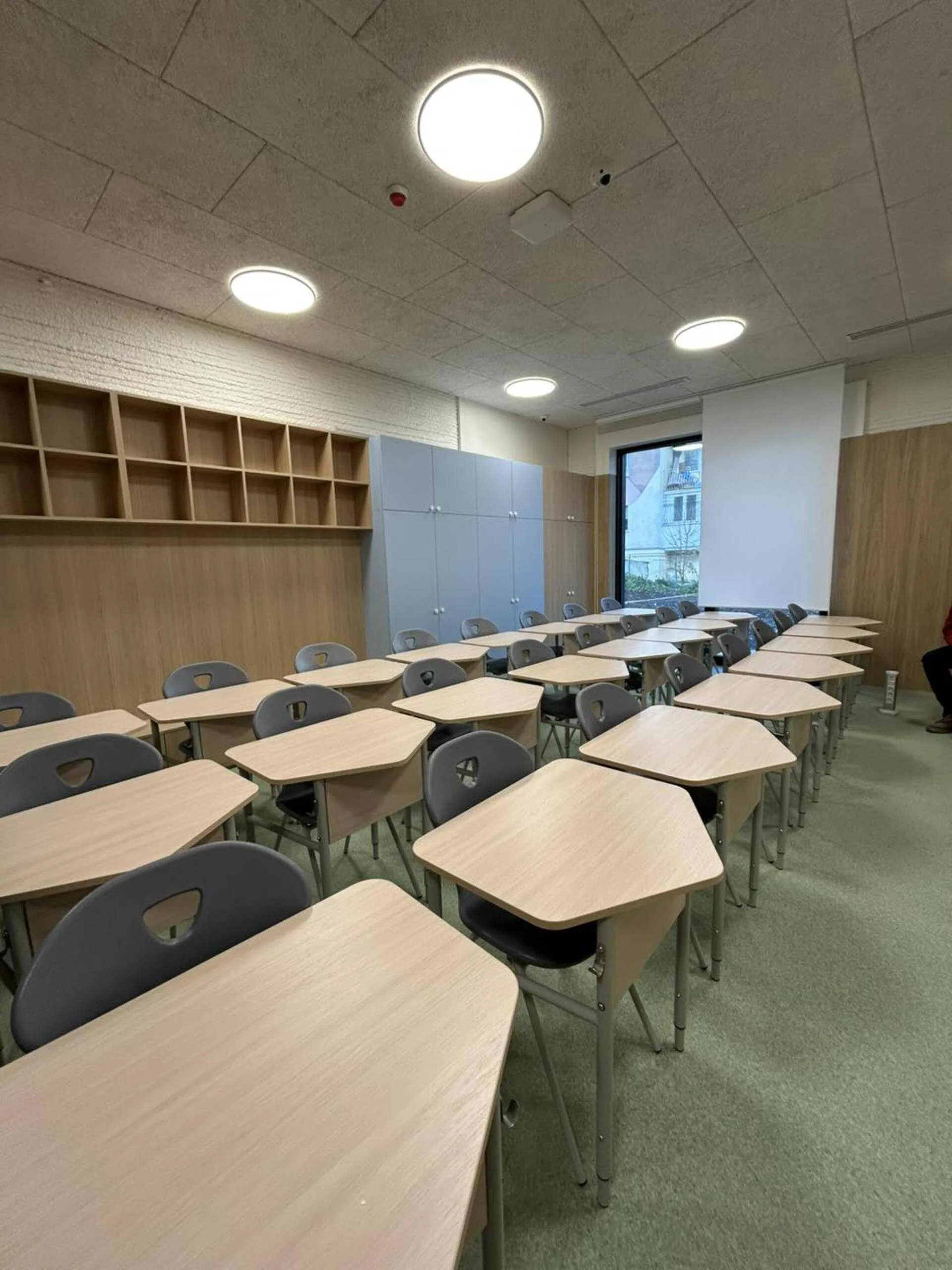 Image number 3 of HIVE