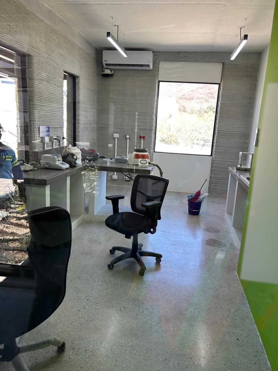 Image number 7 of The Lab